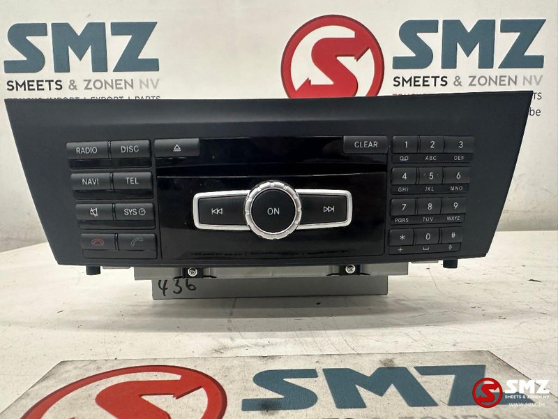 Mercedes-Benz Occ Radio Mercedes W204 - Sistema eléctrico para Coche: foto 1 Mercedes-Benz Occ Radio Mercedes W204 - Sistema eléctrico para Coche: foto 1