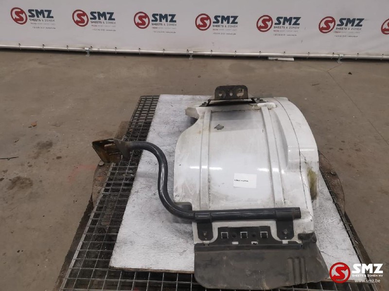 Mercedes-Benz Occ Spatbord links Mercedes Actros 1844 - Carrocería y exterior para Camión: foto 3 Mercedes-Benz Occ Spatbord links Mercedes Actros 1844 - Carrocería y exterior para Camión: foto 3