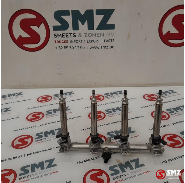 Mercedes-Benz Occ brandstofinjectiespruitsuk + 4 verstuivers AMG - Procesamiento de combustible para Coche: foto 2 Mercedes-Benz Occ brandstofinjectiespruitsuk + 4 verstuivers AMG - Procesamiento de combustible para Coche: foto 2