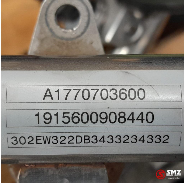 Mercedes-Benz Occ brandstofinjectiespruitsuk + 4 verstuivers AMG - Procesamiento de combustible para Coche: foto 4 Mercedes-Benz Occ brandstofinjectiespruitsuk + 4 verstuivers AMG - Procesamiento de combustible para Coche: foto 4
