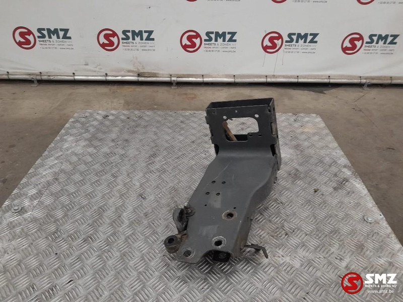 Mercedes-Benz Occ onderste tredebeugel rechts Mercedes - Bastidor/ Chasis para Camión: foto 4 Mercedes-Benz Occ onderste tredebeugel rechts Mercedes - Bastidor/ Chasis para Camión: foto 4