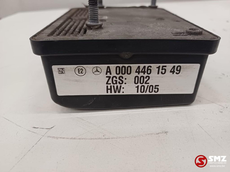 Mercedes-Benz Occ radarsensor Mercedes - Sensor para Camión: foto 5 Mercedes-Benz Occ radarsensor Mercedes - Sensor para Camión: foto 5