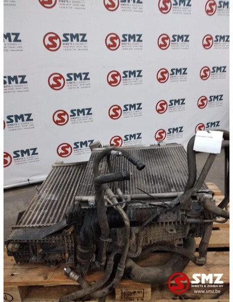 Mercedes-Benz Occ radiator Mercedes Atego - Radiador para Camión: foto 3 Mercedes-Benz Occ radiator Mercedes Atego - Radiador para Camión: foto 3
