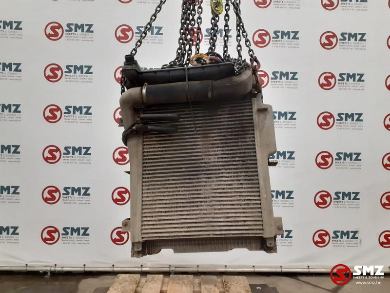 Mercedes-Benz Occ radiator + intercooler + koelvloeistoftank Mer - Radiador para Camión: foto 4 Mercedes-Benz Occ radiator + intercooler + koelvloeistoftank Mer - Radiador para Camión: foto 4