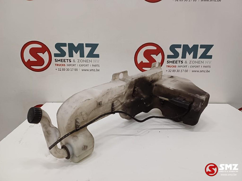 Mercedes-Benz Occ ruitenwissersproeierreservoir Mercedes - Limpiaparabrisas para Camión: foto 3 Mercedes-Benz Occ ruitenwissersproeierreservoir Mercedes - Limpiaparabrisas para Camión: foto 3