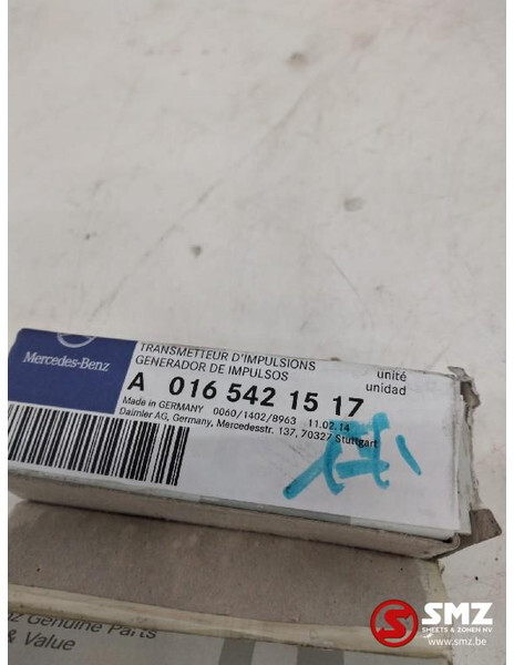 Mercedes-Benz Snelheidssensor mercedes actros a0165421517 - Sensor para Camión: foto 2 Mercedes-Benz Snelheidssensor mercedes actros a0165421517 - Sensor para Camión: foto 2