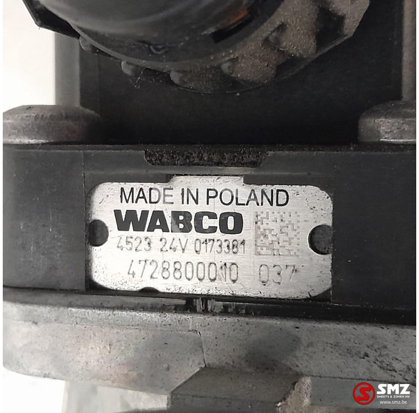 Iveco Occ ECAS magneetventiel Iveco - Piezas de recambio para Camión: foto 5 Iveco Occ ECAS magneetventiel Iveco - Piezas de recambio para Camión: foto 5