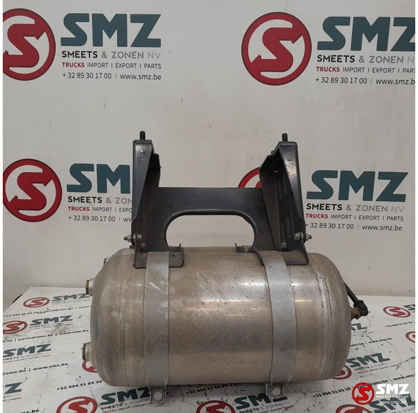 Iveco Occ set luchtketels 20L 14Bar + 15L 14Bar Iveco - Piezas de recambio para Camión: foto 4 Iveco Occ set luchtketels 20L 14Bar + 15L 14Bar Iveco - Piezas de recambio para Camión: foto 4