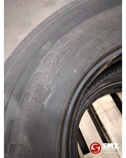 Pirelli Occ vrachtwagenband Pirelli FR25 315/80R22.5 - Neumático para Camión: foto 4 Pirelli Occ vrachtwagenband Pirelli FR25 315/80R22.5 - Neumático para Camión: foto 4