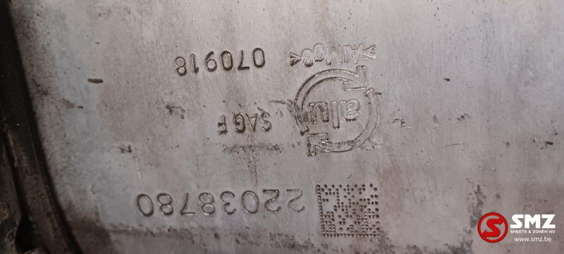 Renault Occ brandstoftank 415L + steunen Renault - Depósito de combustible para Camión: foto 5 Renault Occ brandstoftank 415L + steunen Renault - Depósito de combustible para Camión: foto 5