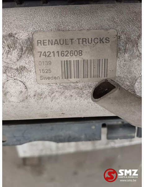 Renault Occ radiator + intercooler Renault - Radiador para Camión: foto 4 Renault Occ radiator + intercooler Renault - Radiador para Camión: foto 4