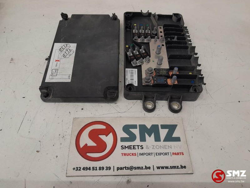 Renault Occ zekeringskast Renault - Sistema eléctrico para Camión: foto 3 Renault Occ zekeringskast Renault - Sistema eléctrico para Camión: foto 3