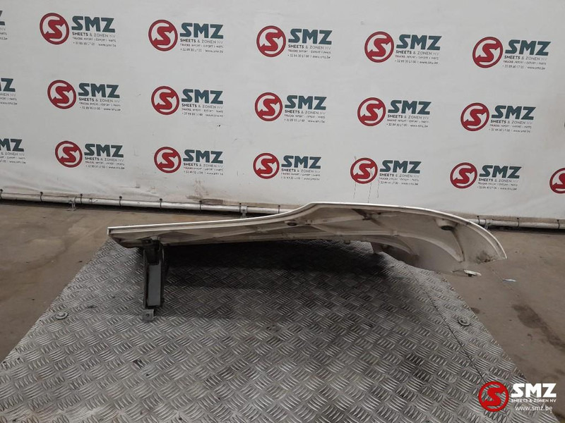 Scania Occ cabinespoiler rechtsboven Scania - Aerodinámica/ Spoiler para Camión: foto 4 Scania Occ cabinespoiler rechtsboven Scania - Aerodinámica/ Spoiler para Camión: foto 4