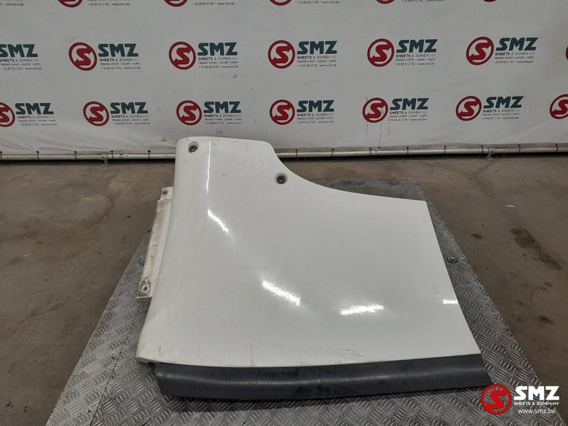 Scania Occ cabinespoiler rechtsboven Scania - Aerodinámica/ Spoiler para Camión: foto 1 Scania Occ cabinespoiler rechtsboven Scania - Aerodinámica/ Spoiler para Camión: foto 1