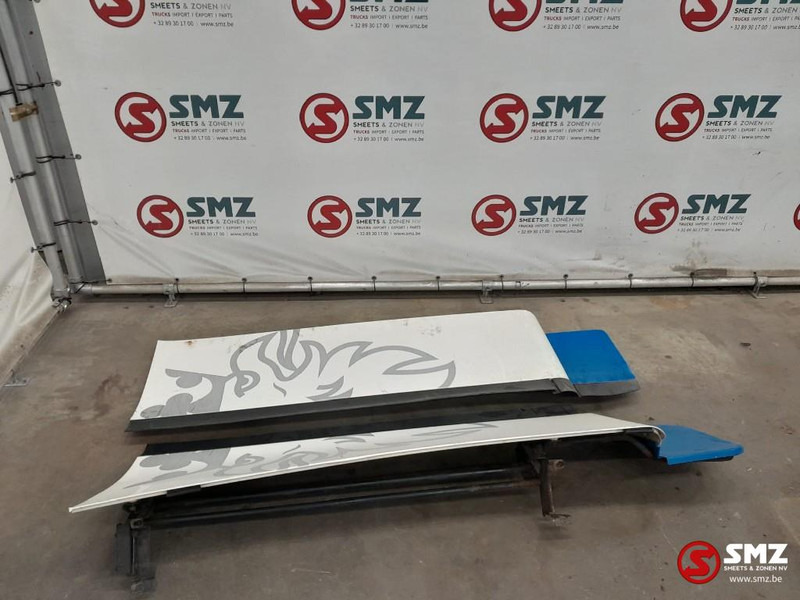 Scania Occ set cabinespoilers links + rechts Scania - Aerodinámica/ Spoiler para Camión: foto 2 Scania Occ set cabinespoilers links + rechts Scania - Aerodinámica/ Spoiler para Camión: foto 2