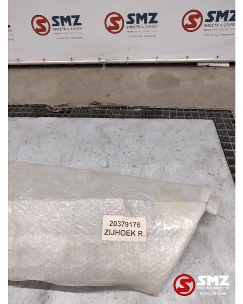 Volvo Cabinehoek rechts Volvo FH,FH12,FH16 - Cabina e interior para Camión: foto 3 Volvo Cabinehoek rechts Volvo FH,FH12,FH16 - Cabina e interior para Camión: foto 3