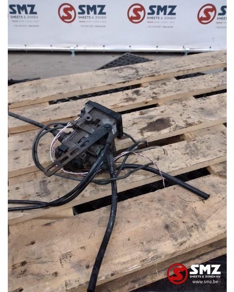 Volvo Occ Drukmodulator ABS 24V (eenkanaals) EBS5 - Válvula de freno para Camión: foto 1 Volvo Occ Drukmodulator ABS 24V (eenkanaals) EBS5 - Válvula de freno para Camión: foto 1