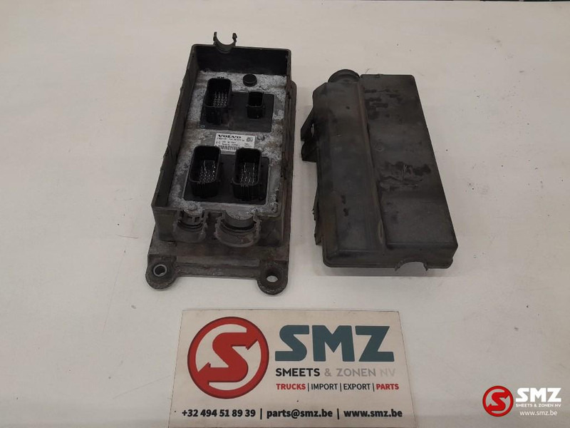 Volvo Occ ECU RCIOM regeleenheid Volvo - Unidad de control para Camión: foto 1 Volvo Occ ECU RCIOM regeleenheid Volvo - Unidad de control para Camión: foto 1