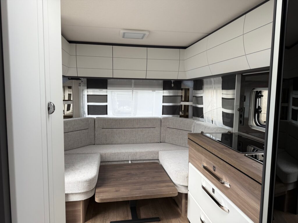Leasing de  EXCELLENT EDITION 460 UFe 2025 EXCELLENT EDITION 460 UFe 2025: foto 6