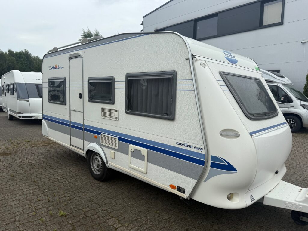 Hobby 450 UF Excellent Easy 2003 - Caravana: foto 1 Hobby 450 UF Excellent Easy 2003 - Caravana: foto 1