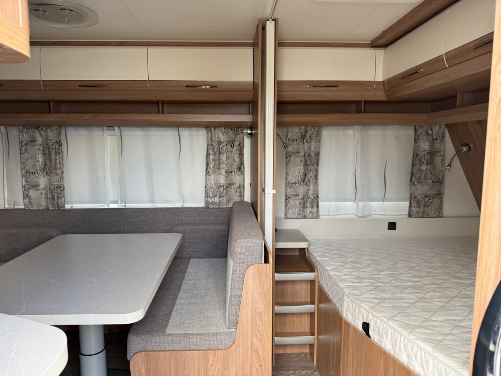 Hobby 545 KMF DE LUXE 2021 - Caravana: foto 5 Hobby 545 KMF DE LUXE 2021 - Caravana: foto 5