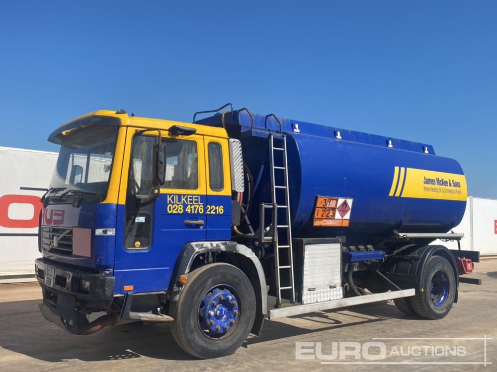 2002 Volvo FL6 18 - Camión cisterna: foto 1 2002 Volvo FL6 18 - Camión cisterna: foto 1