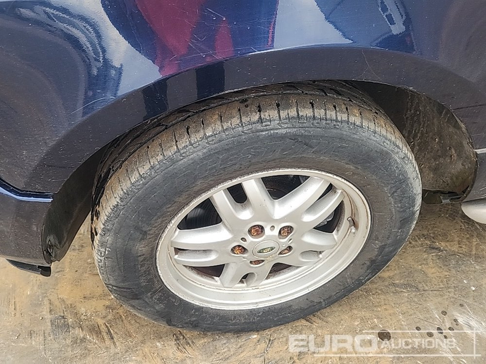 2003 Range Rover SE TD6 4WD Auto, Cruise Control, Lane Assist, Climate Control, A/C (Reg. Docs. Available) (NO VAT) - SUV/ Todoterreno: foto 5 2003 Range Rover SE TD6 4WD Auto, Cruise Control, Lane Assist, Climate Control, A/C (Reg. Docs. Available) (NO VAT) - SUV/ Todoterreno: foto 5
