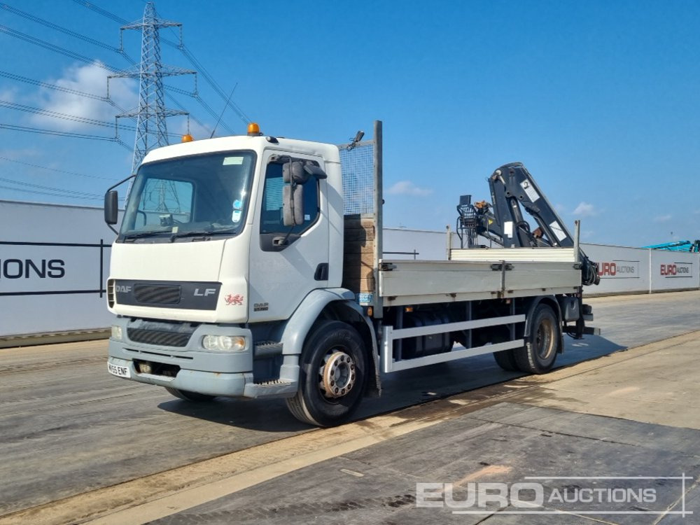 2006 DAF LF55.220 - Camión caja abierta: foto 1 2006 DAF LF55.220 - Camión caja abierta: foto 1