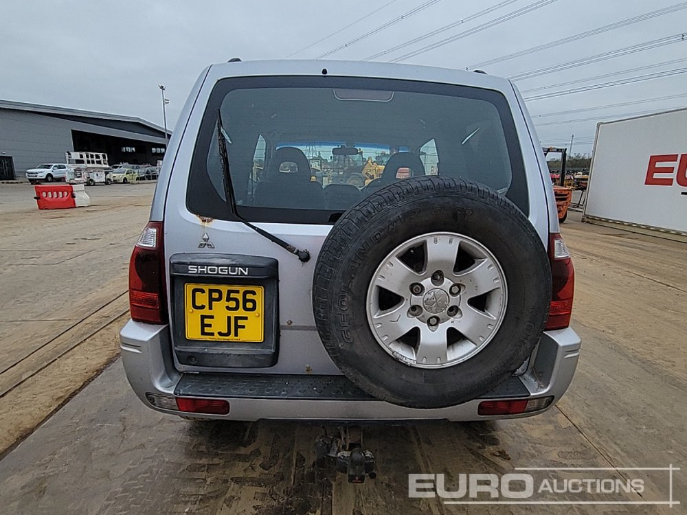 2006 Mitsubishi Shogun - SUV/ Todoterreno: foto 4 2006 Mitsubishi Shogun - SUV/ Todoterreno: foto 4