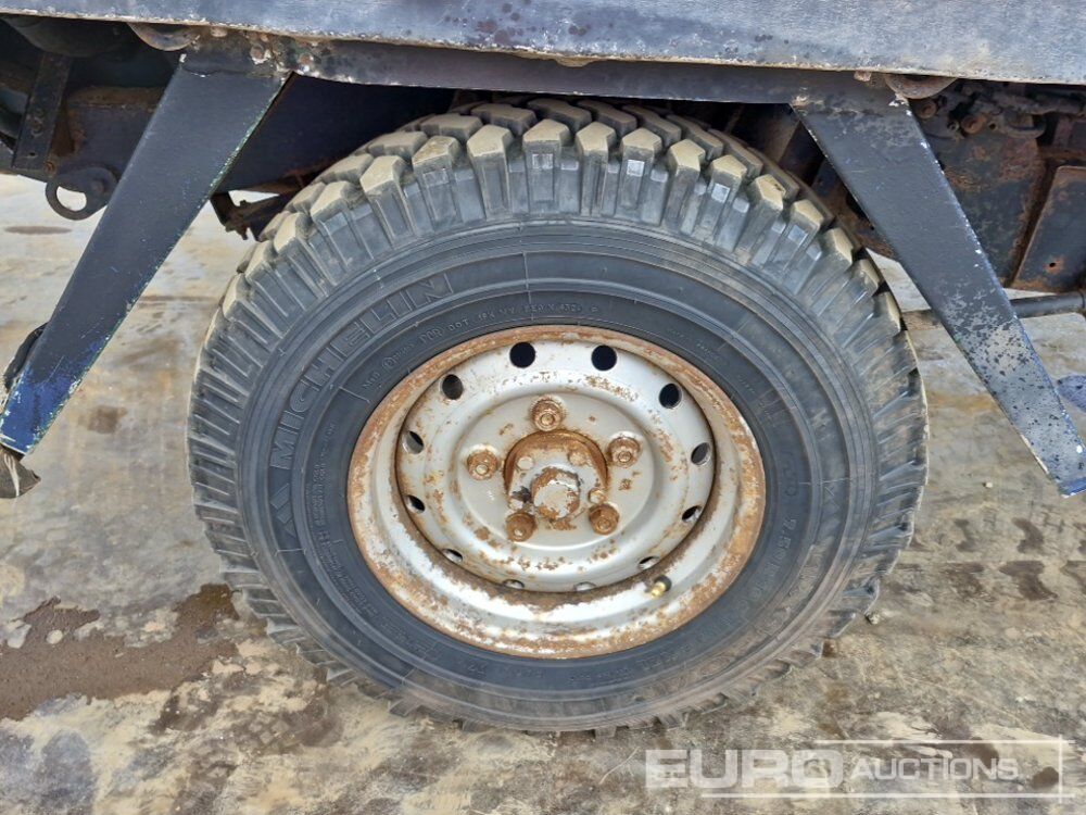 Pick-up 2007 Land Rover Defender: foto 11