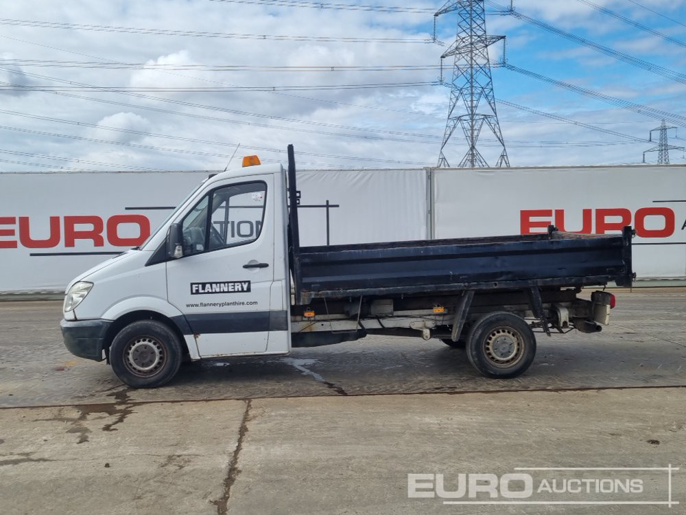 2009 Mercedes Sprinter 311 CDI - Volquete furgoneta: foto 2 2009 Mercedes Sprinter 311 CDI - Volquete furgoneta: foto 2