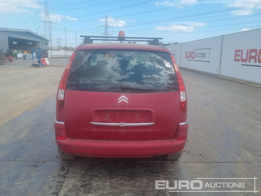 2010 Citroen C8 - Coche: foto 4 2010 Citroen C8 - Coche: foto 4
