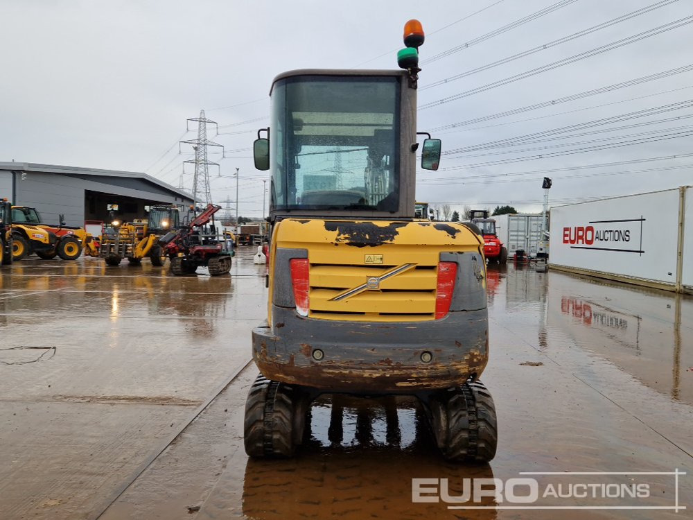 2011 Volvo EC27C - Miniexcavadora: foto 4 2011 Volvo EC27C - Miniexcavadora: foto 4