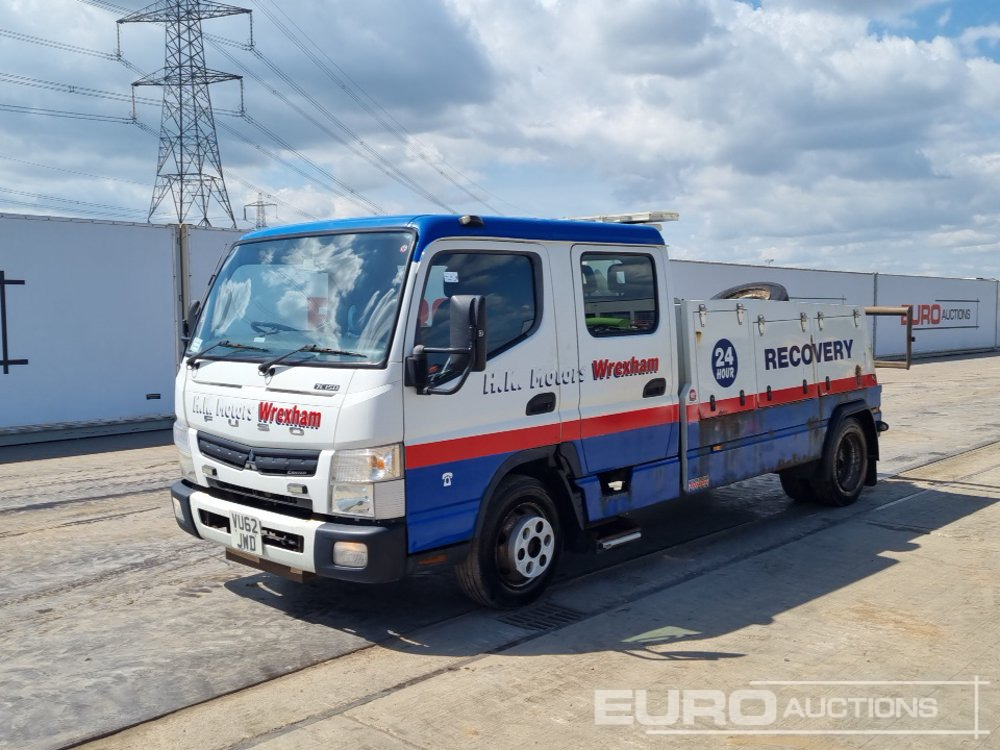2012 Mitsubishi Canter 7C15 - Grua de remolque autos: foto 1 2012 Mitsubishi Canter 7C15 - Grua de remolque autos: foto 1