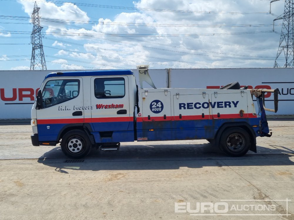2012 Mitsubishi Canter 7C15 - Grua de remolque autos: foto 2 2012 Mitsubishi Canter 7C15 - Grua de remolque autos: foto 2