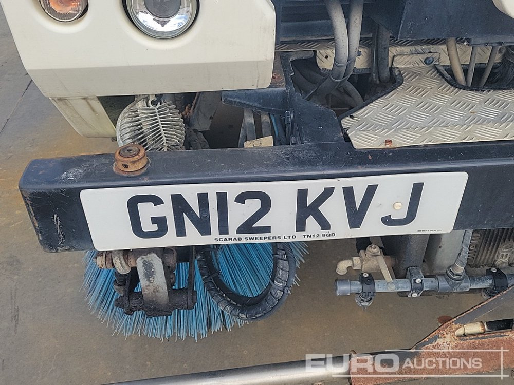 Barredora vial 2012 Scarab 4x2 Road Sweeper, Reverse Camera, A/C: foto 44