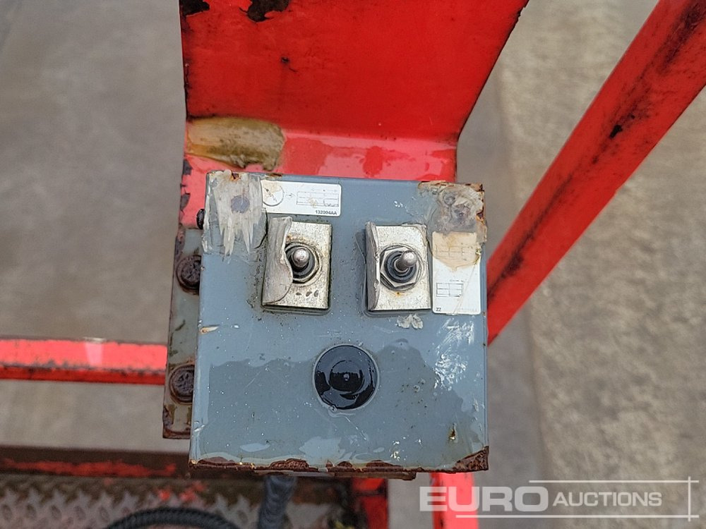 Plataforma elevadora 2013 SkyJack SJ9250: foto 15