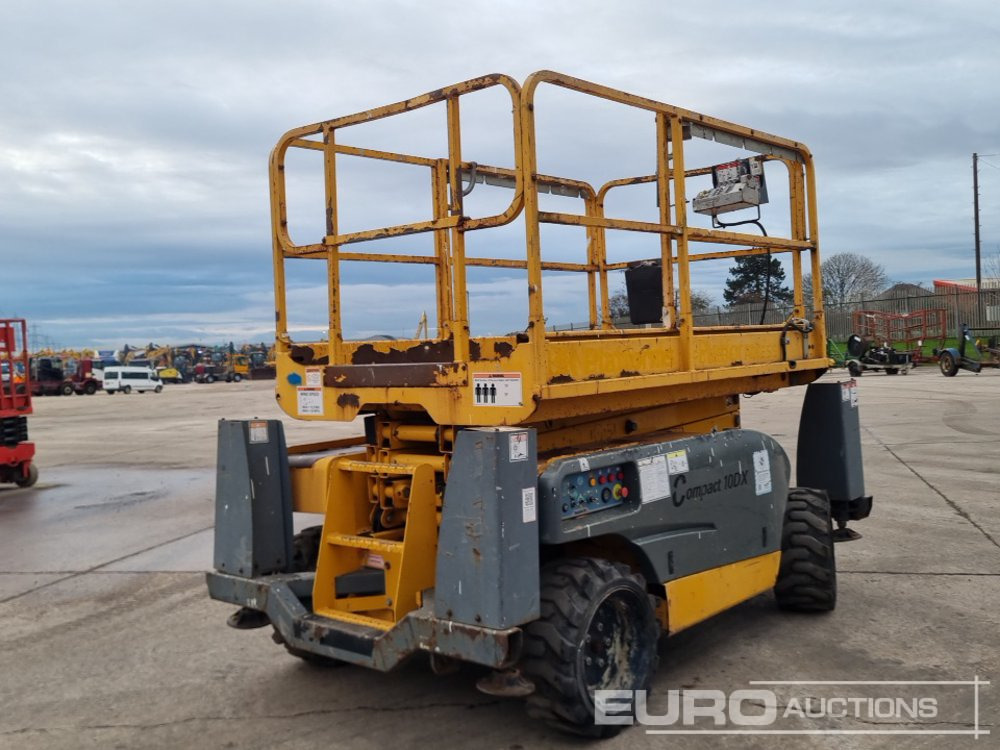 2014 Haulotte Compact 10DX - Plataforma elevadora: foto 5 2014 Haulotte Compact 10DX - Plataforma elevadora: foto 5