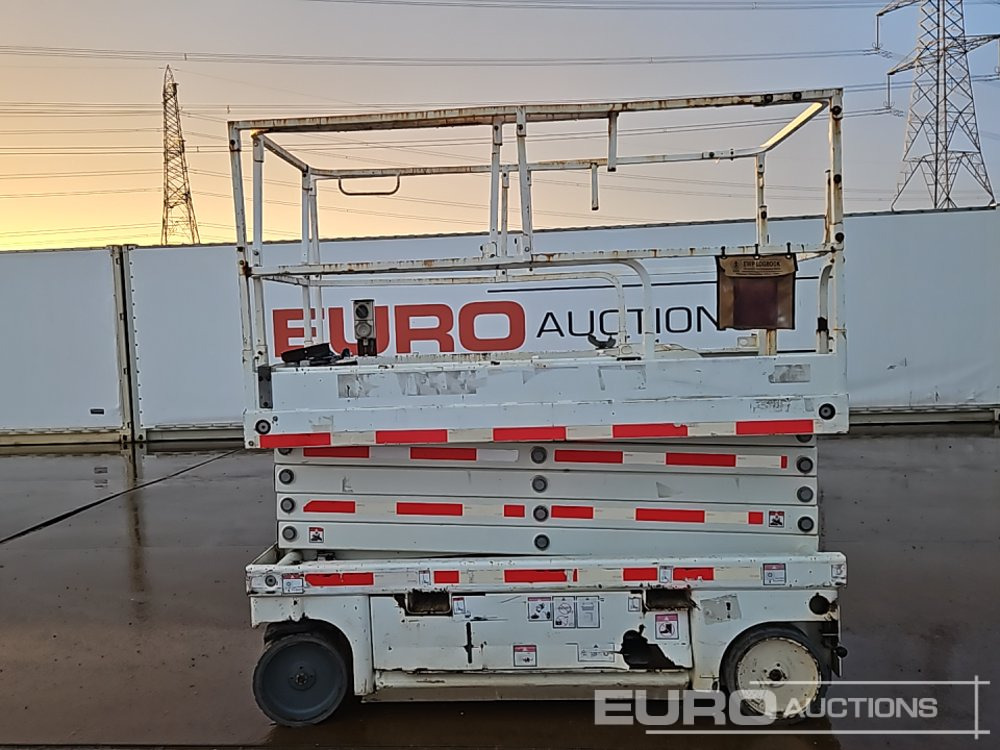 2014 Haulotte Compact 12 - Plataforma elevadora: foto 2 2014 Haulotte Compact 12 - Plataforma elevadora: foto 2