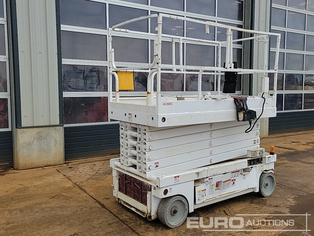 2014 Haulotte Compact 14 - Plataforma elevadora: foto 5 2014 Haulotte Compact 14 - Plataforma elevadora: foto 5