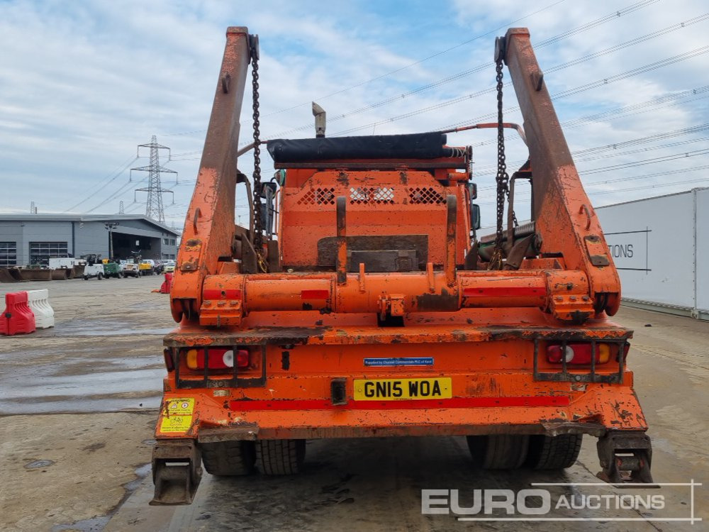 2015 DAF LF250 - Camión portacontenedor de cadenas: foto 4 2015 DAF LF250 - Camión portacontenedor de cadenas: foto 4