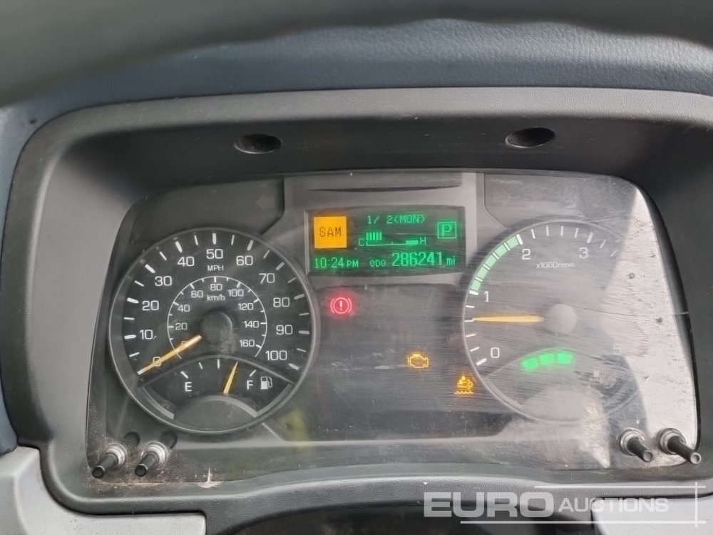 Camión caja abierta para transporte de equipos pesados 2016 Mitsubishi Fuso 7C18: foto 35
