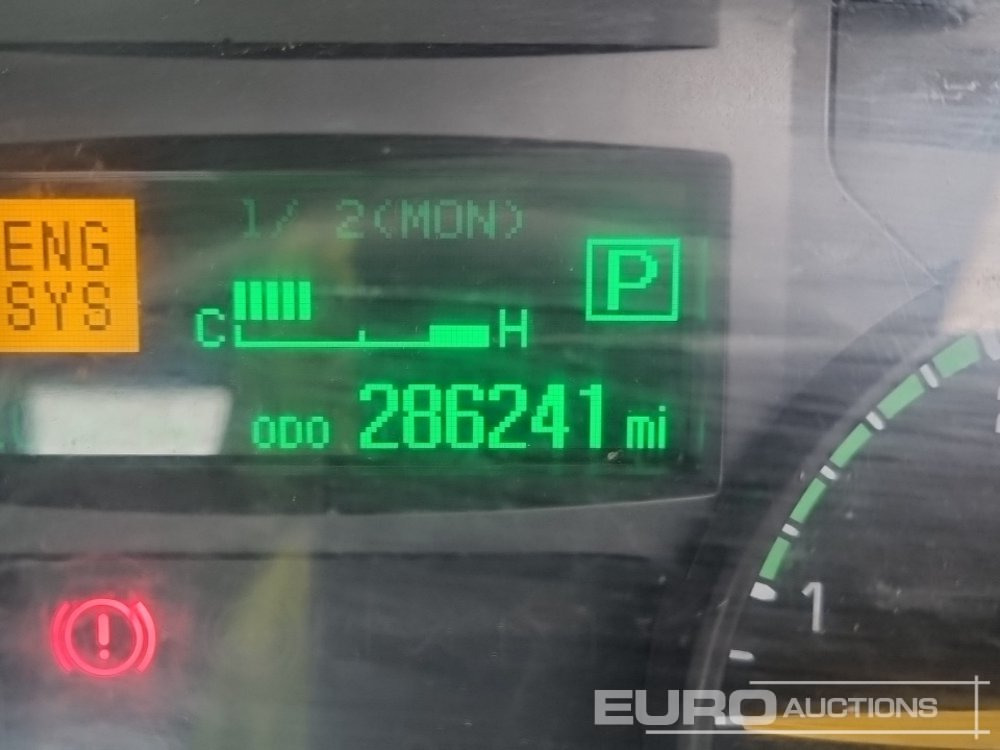Camión caja abierta para transporte de equipos pesados 2016 Mitsubishi Fuso 7C18: foto 36