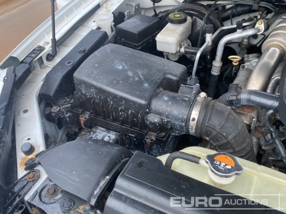 Pick-up 2016 Nissan Navara: foto 29 Pick-up 2016 Nissan Navara: foto 29