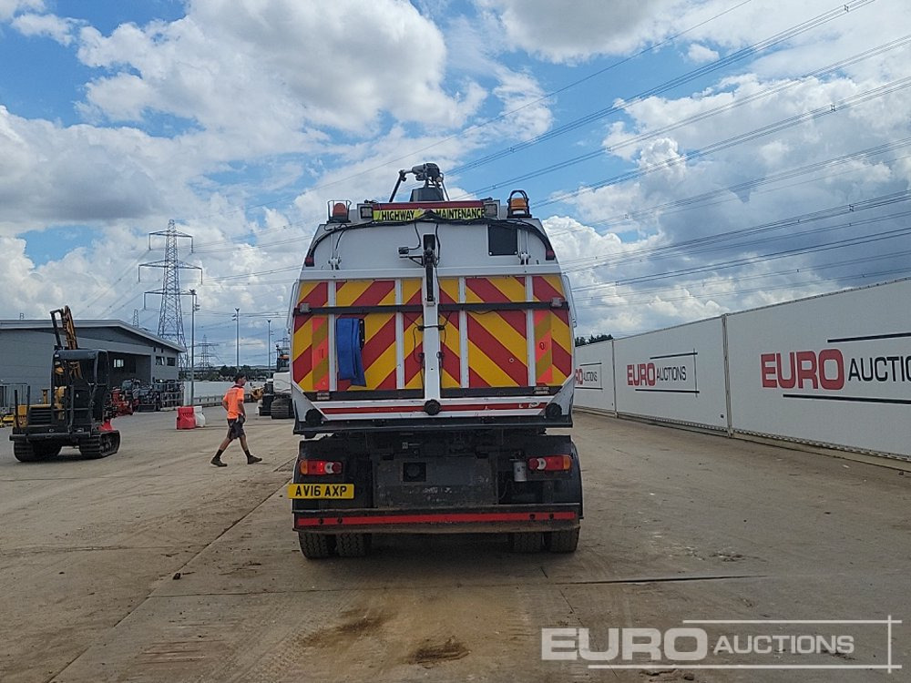 2016 Volvo FL - Barredora vial: foto 4 2016 Volvo FL - Barredora vial: foto 4