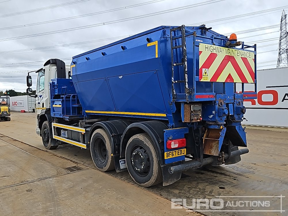 2017 DAF CF320 - Distribuidor de asfalto: foto 3 2017 DAF CF320 - Distribuidor de asfalto: foto 3