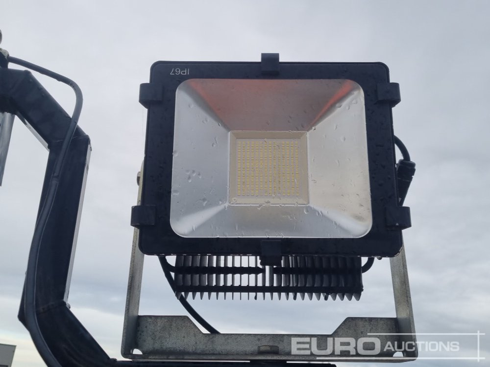 Torre de iluminación 2017 SMC TL-90K LED: foto 18