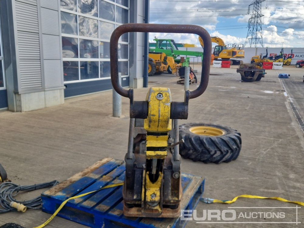 2019 Wacker Neuson Diesel Compaction Plate - Construcción de carreteras: foto 4 2019 Wacker Neuson Diesel Compaction Plate - Construcción de carreteras: foto 4