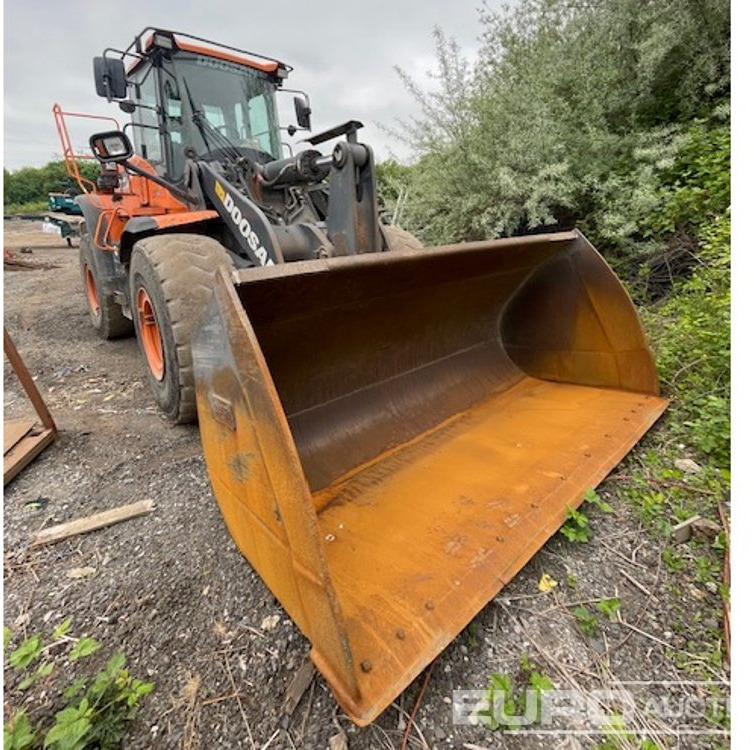 2020 Doosan DL300-5 - Cargadora de ruedas: foto 5 2020 Doosan DL300-5 - Cargadora de ruedas: foto 5
