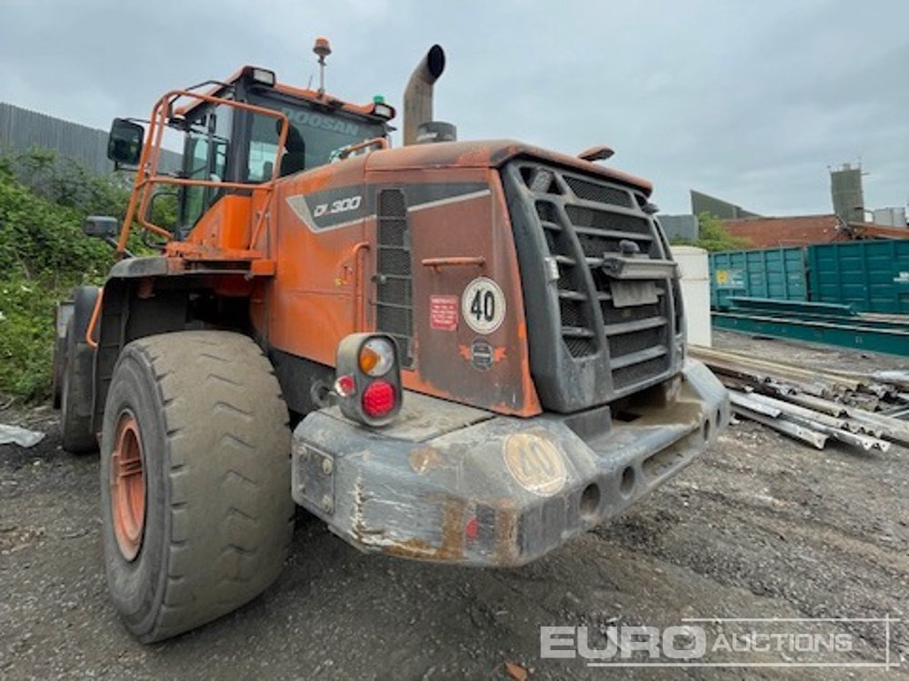 2020 Doosan DL300-5 - Cargadora de ruedas: foto 2 2020 Doosan DL300-5 - Cargadora de ruedas: foto 2